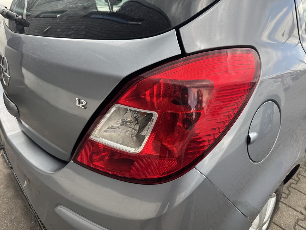 Opel Corsa D original R&uuml;cklicht R&uuml;ckleuchte Schlussleuchte rechts 5-T&uuml;rer Bj.2007
